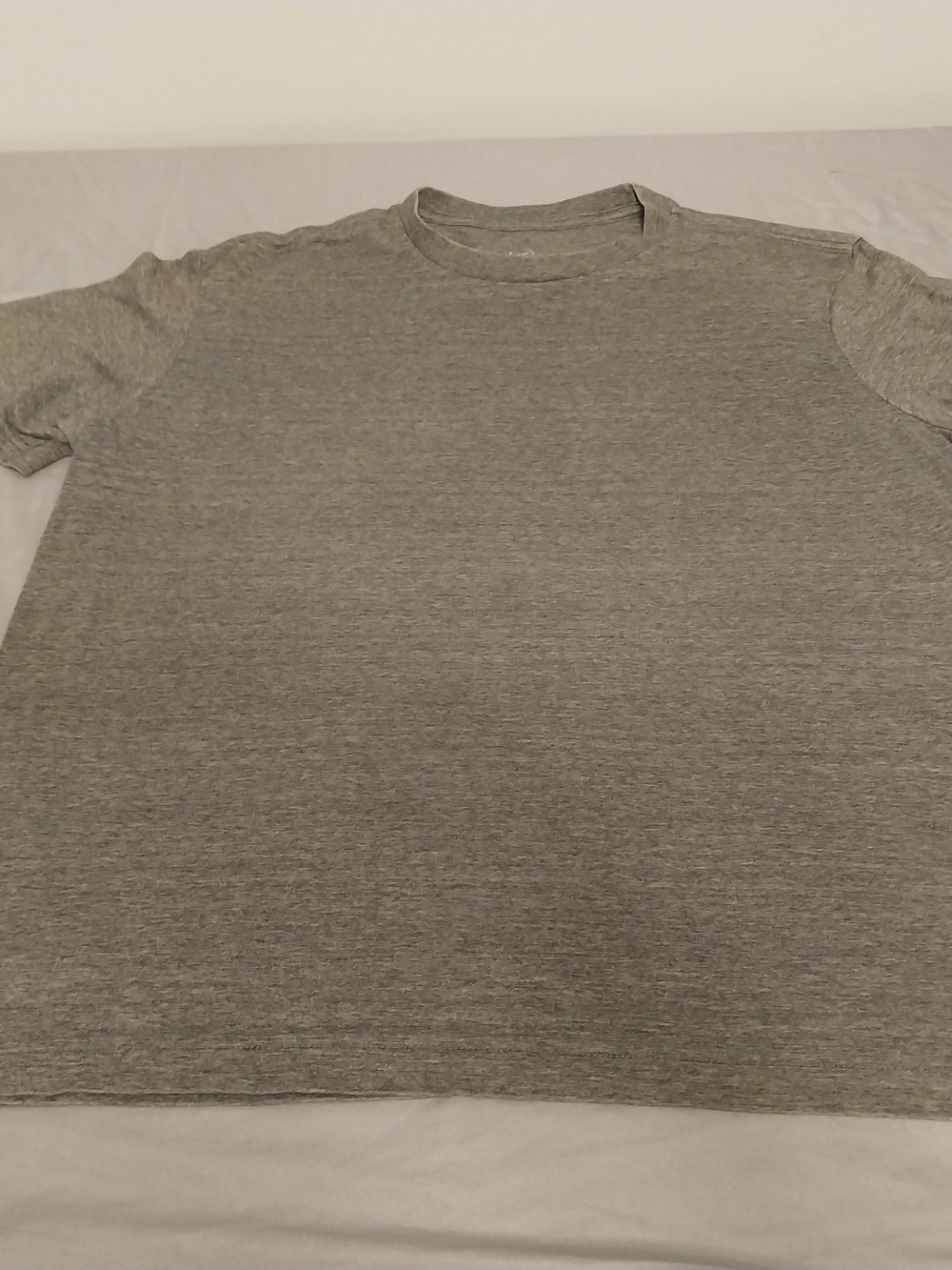 George Mens T-Shirt Grey Large. #0120